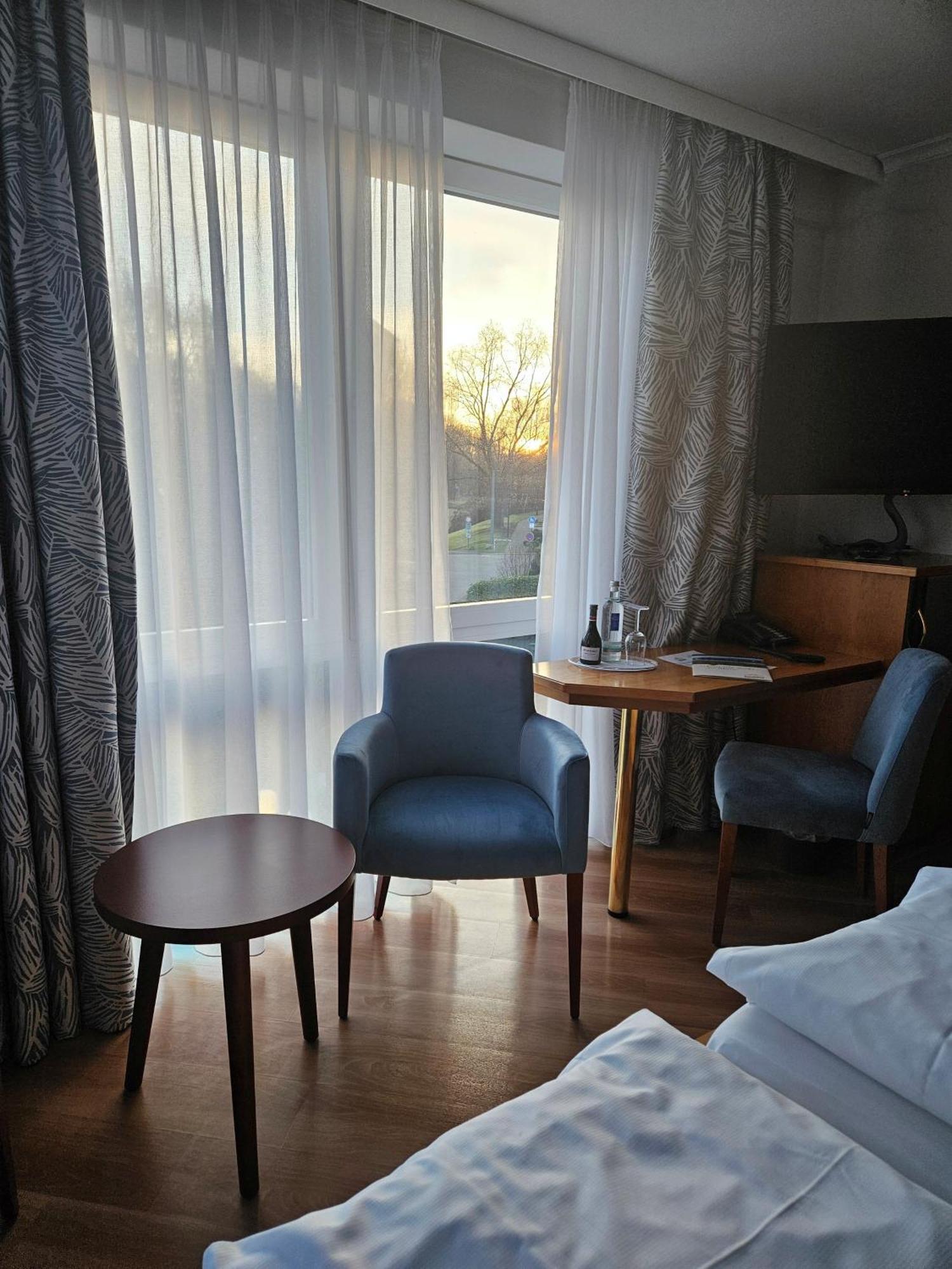 Rheinhotel Larus Hotel 4*